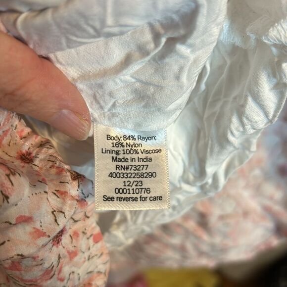 SO Women’s Pink Floral Ruffled Mini Sundress Tunic with Pockets Size 2X - Picture 5 of 7